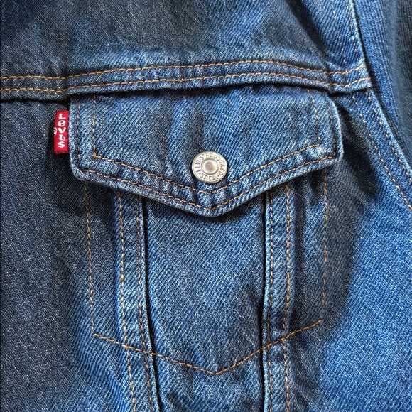 Levi’s • Original Trucker Jacket - Picture 3 of 4